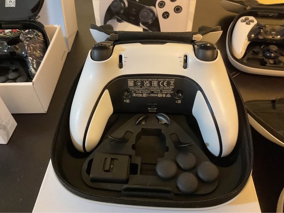 Custom Pink Punk Bunny DualSense Edge Controller - photo 4
