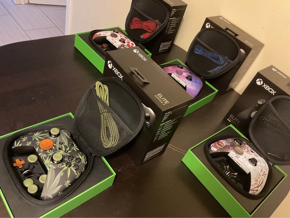 Custom Elite Series 2 Controller for Xbox/PC - photo 4