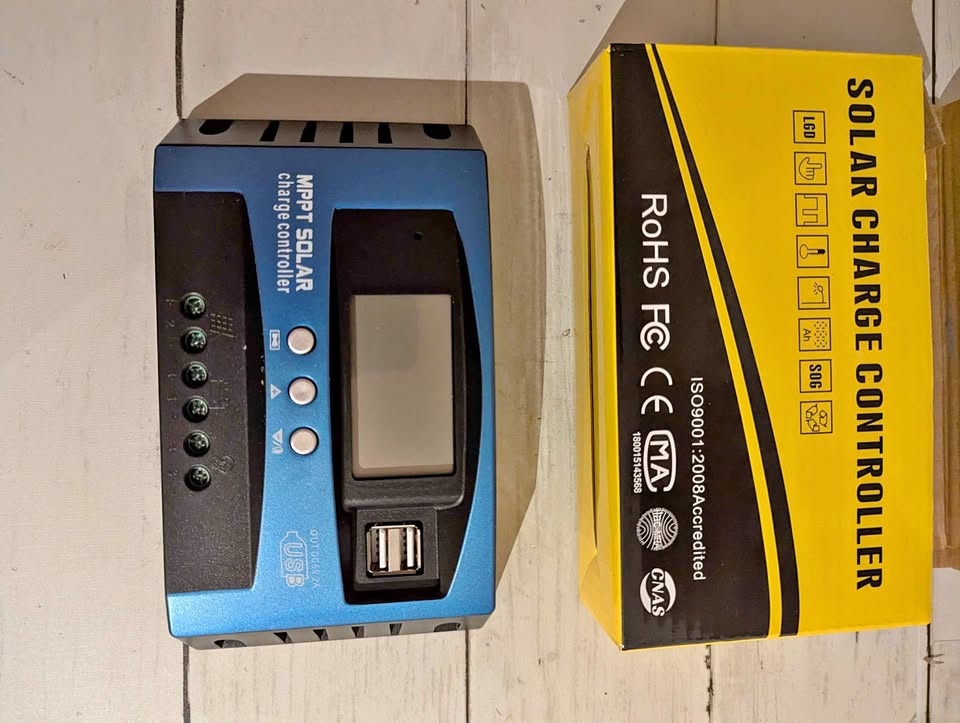 Solar Panel Charge Controller - New