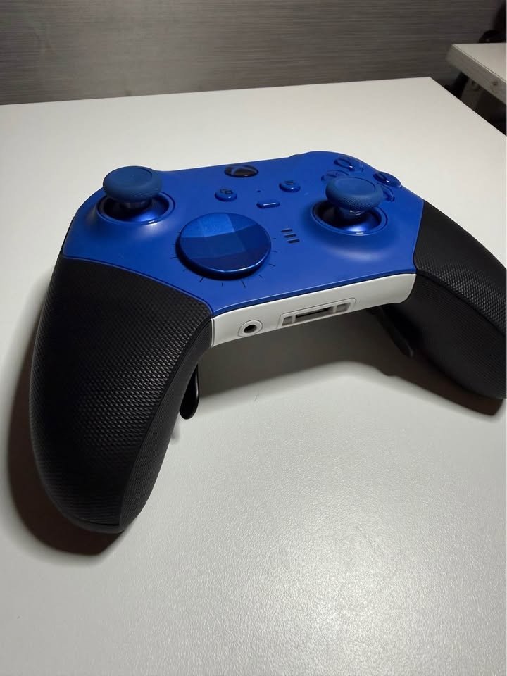 Xbox Elite Series 2 Controller - TMR Joystick Upgrade - Blue - photo 4