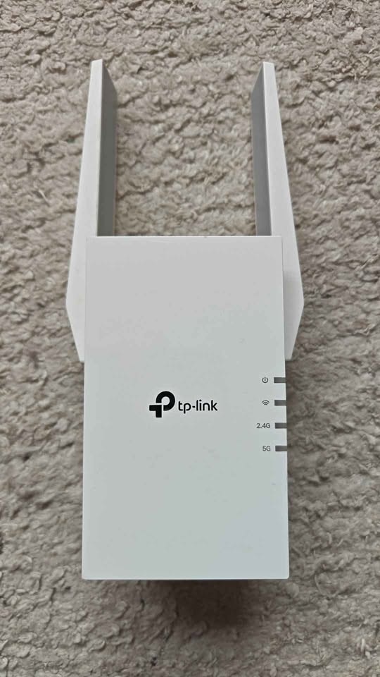 TP Link WiFi Extender - photo 3