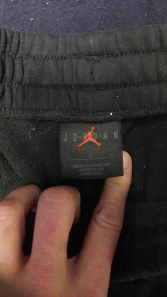 Black Jordan Sweatpants - Large "🏆" - photo 2