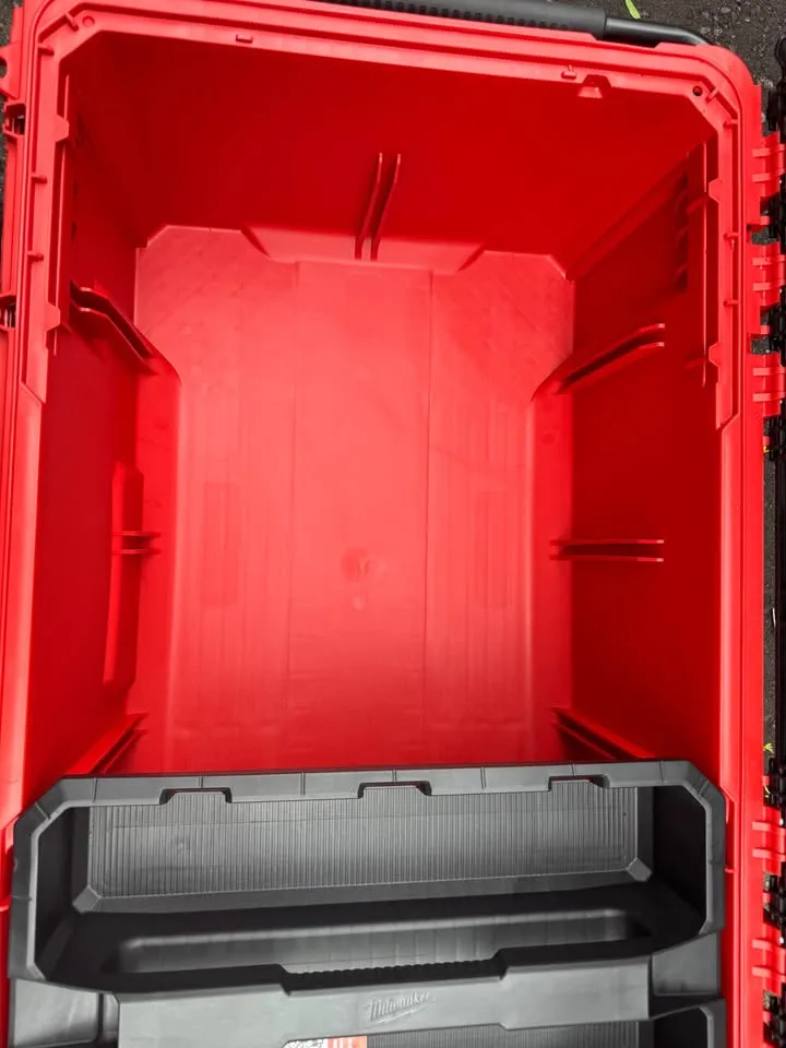 Milwaukee PACKOUT 38 in. Rolling Modular Tool Chest image indicator(4)