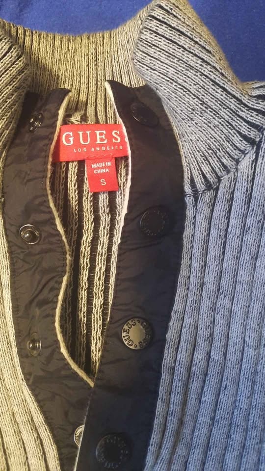 Guess Sweatshirt "🏆" - photo 2