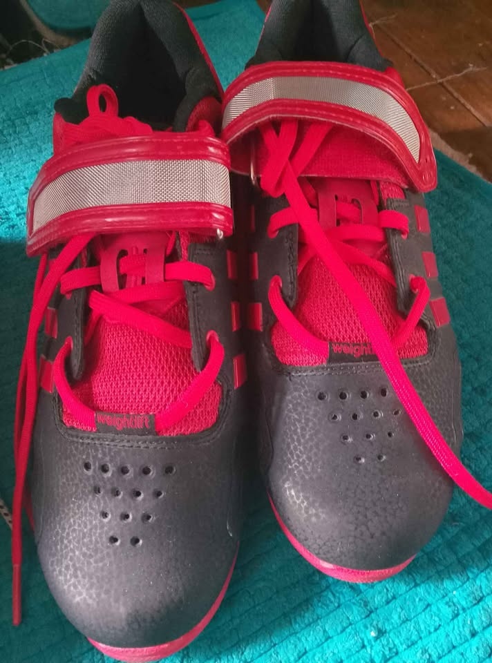 Gently Used Adidas Running Shoes "🏆" - photo 3