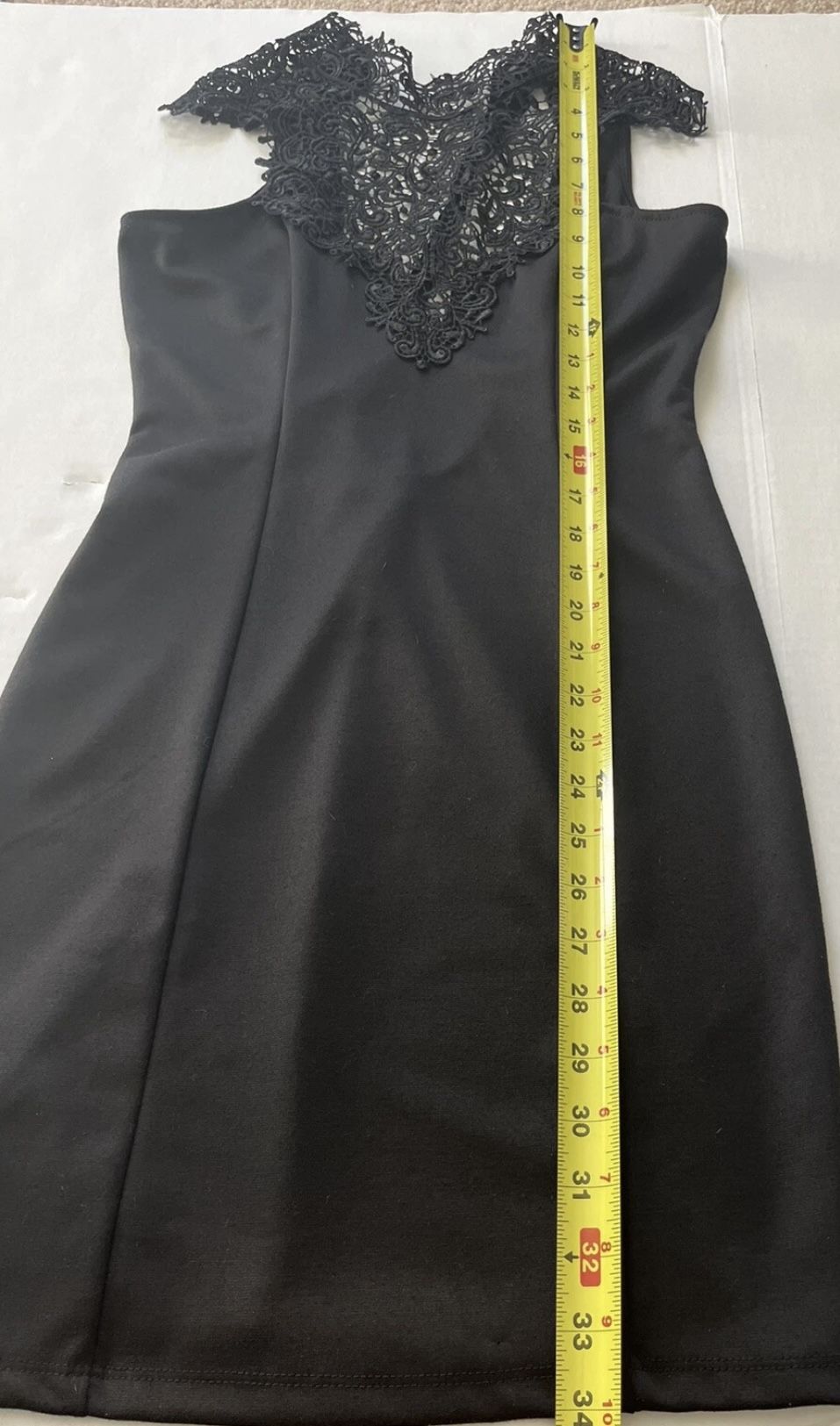 Lulu’s Black Lace Bodycon Dress Open Back Tie - photo 2