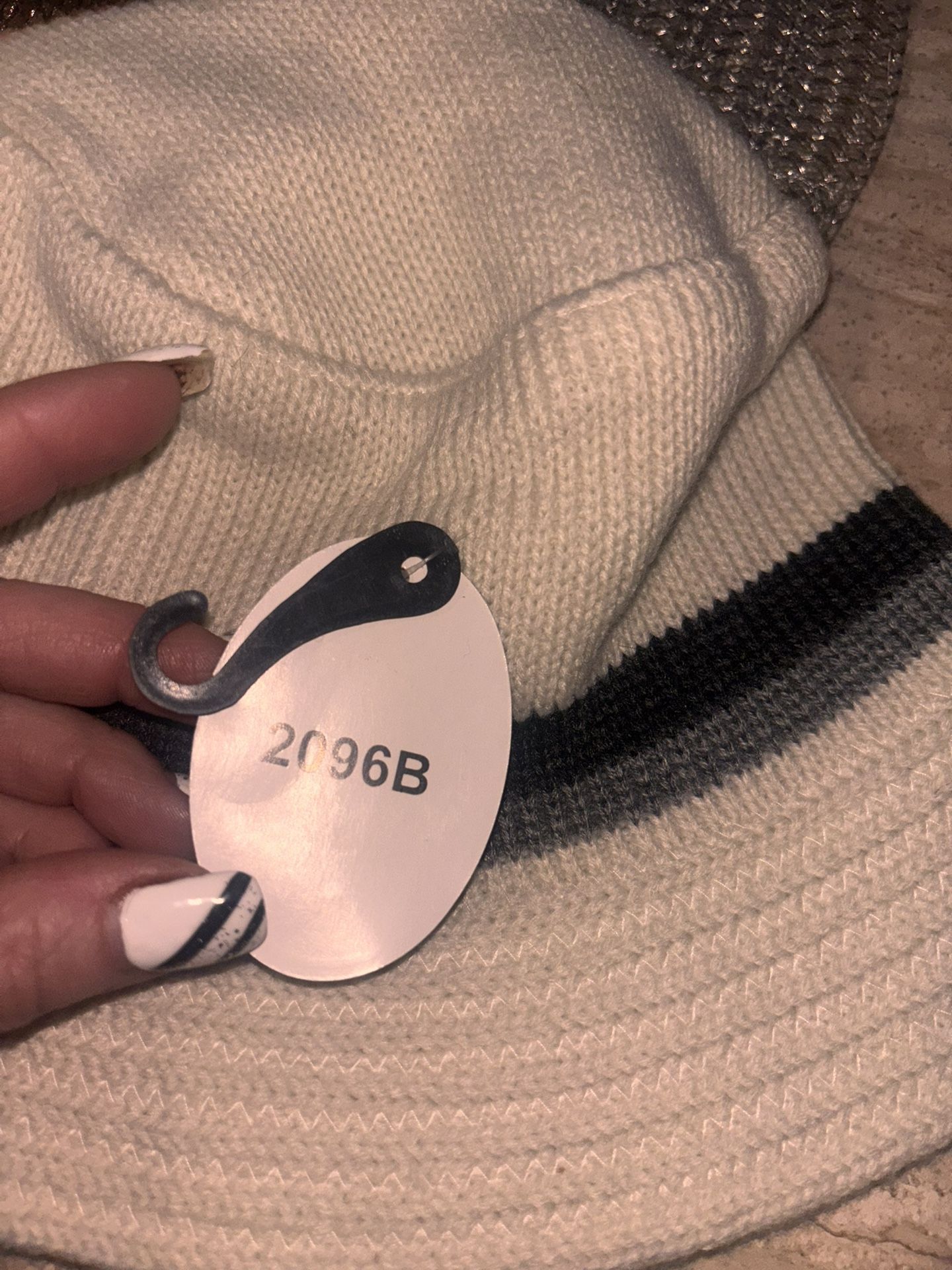 Knit Bucket Hat – New With Tags - photo 3