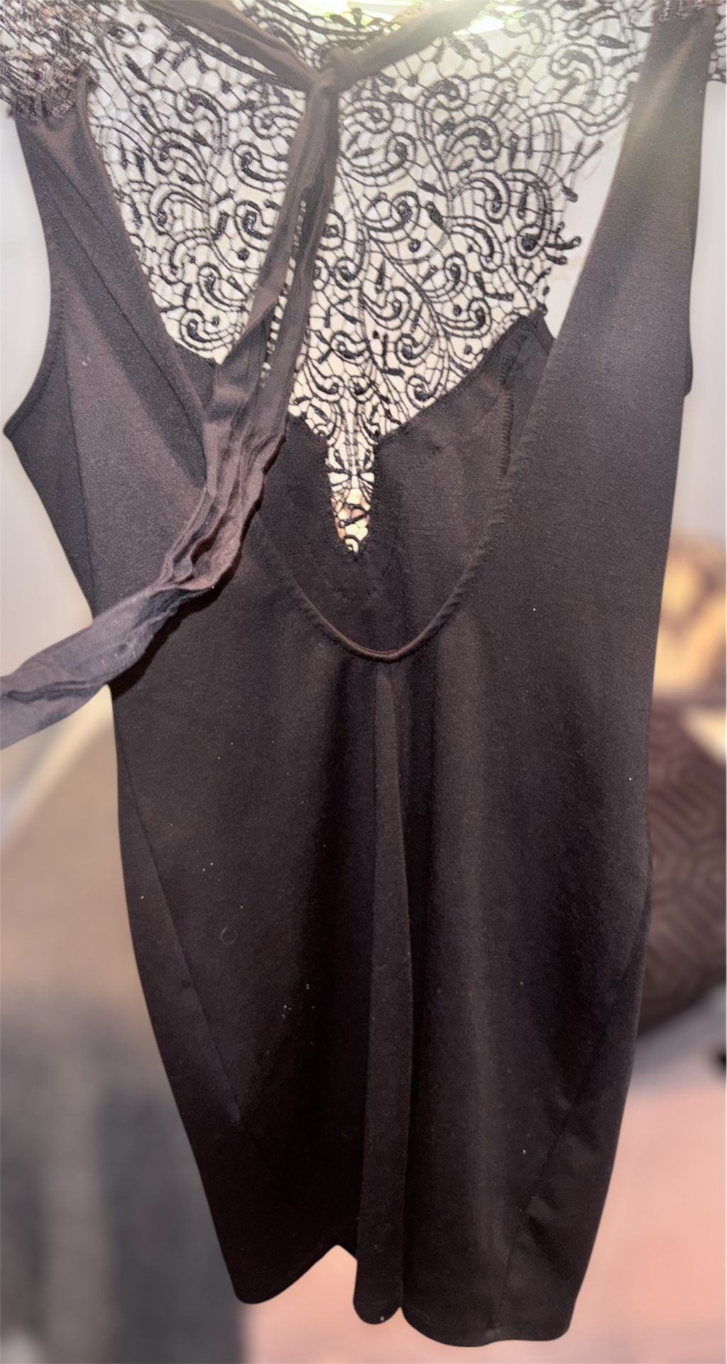 Lulu’s Black Lace Bodycon Dress Open Back Tie Made in US - photo 3