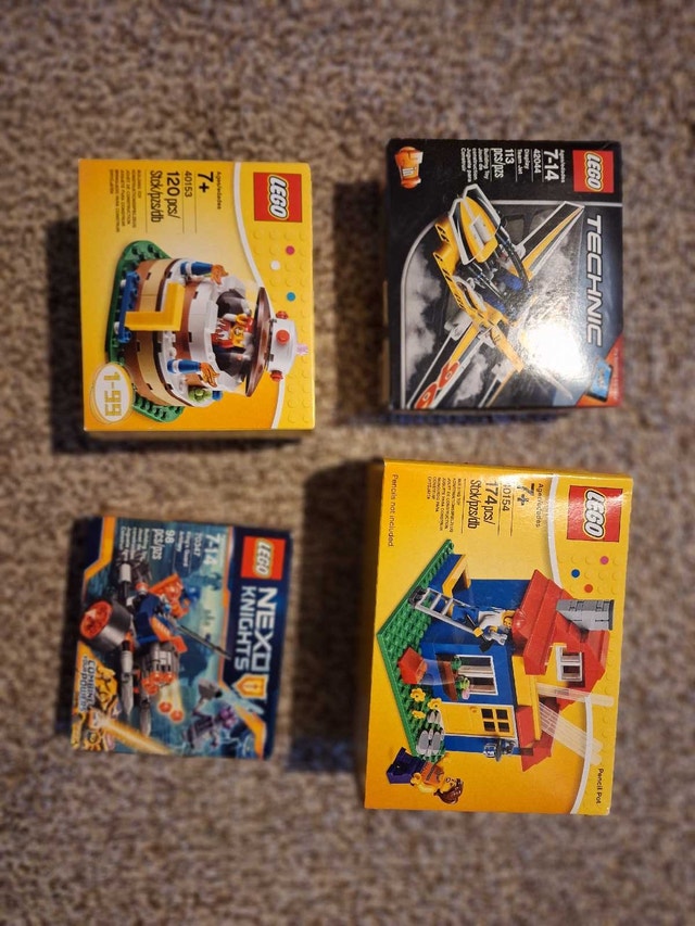 SEALED LEGO SETS - photo 2