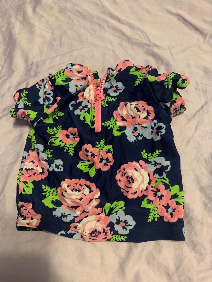 3-6 month swim top - photo 2