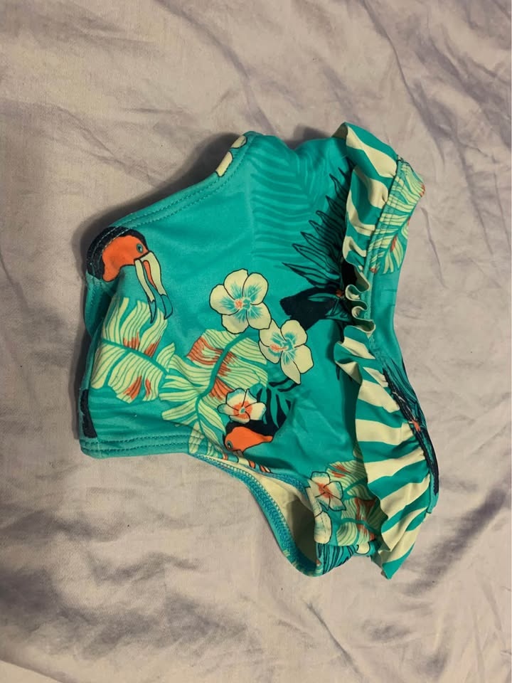 6 month swim bottom - photo 2