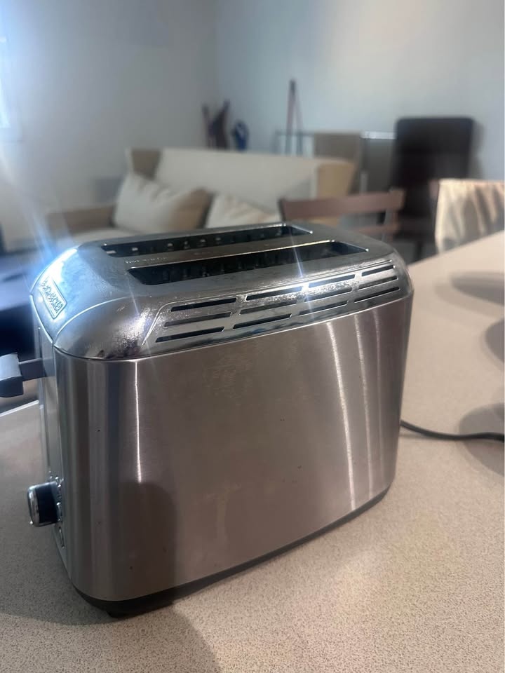 BLACK+DECKER 2-slice Toaster - photo 4