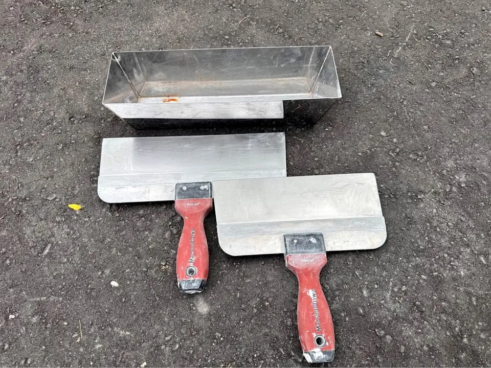 Marshalltown Putty Knife 10”+ 12” + Mud Pan thumbnail