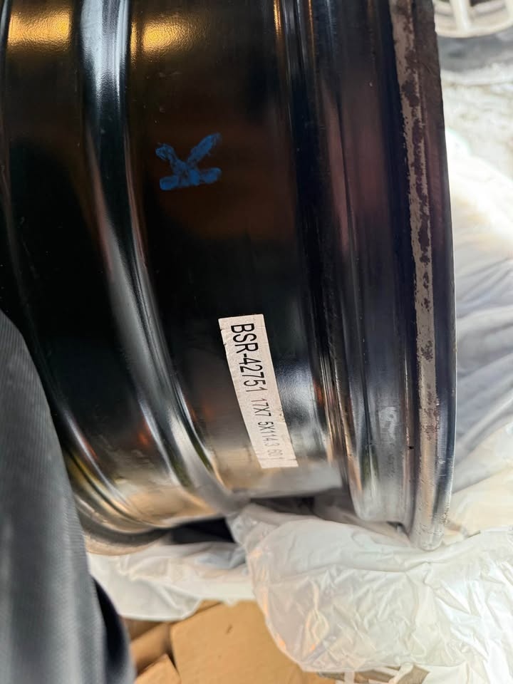 Rims 17” 5x4.5 Set of 4 - photo 2
