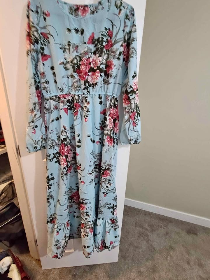 Women dress