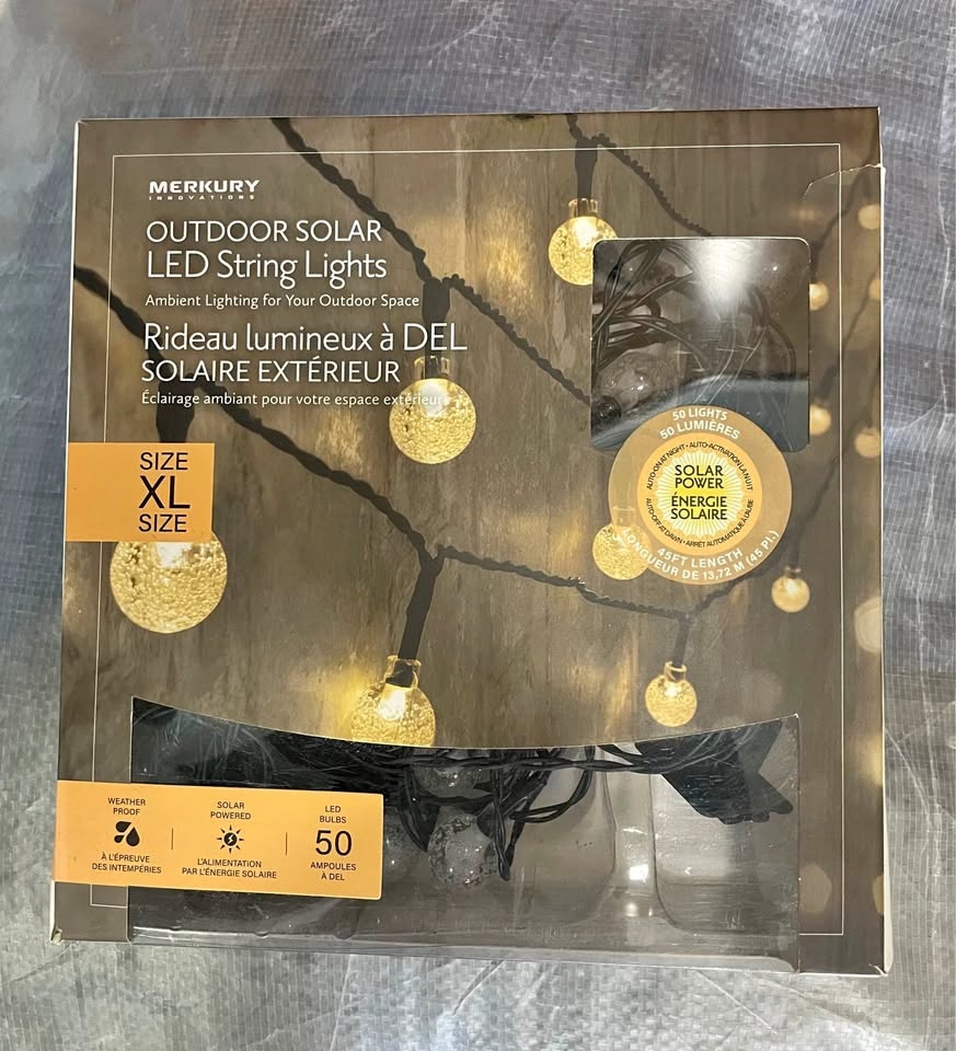 Outdoor solar LED String Lights - Brand New