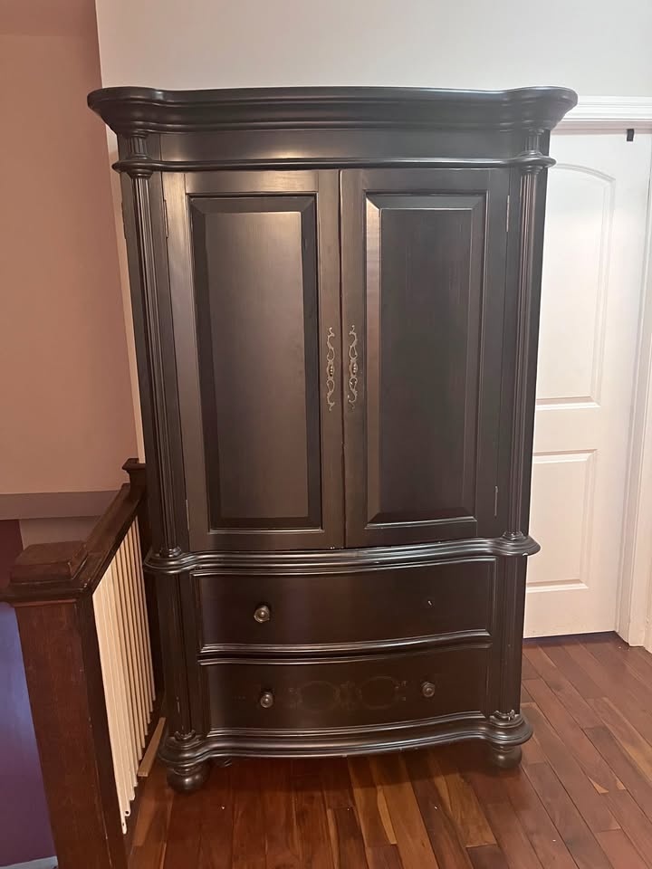 Beautiful Wood Armoire made by Hooker Furniture