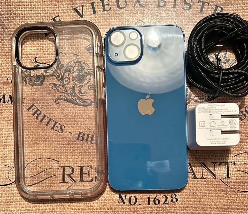 (86%) iPhone 13 128GB-Good Con+Accessories.