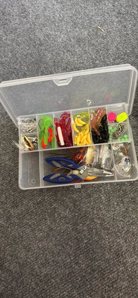 Tackle Box with Fishing Lures & Gear - photo 4