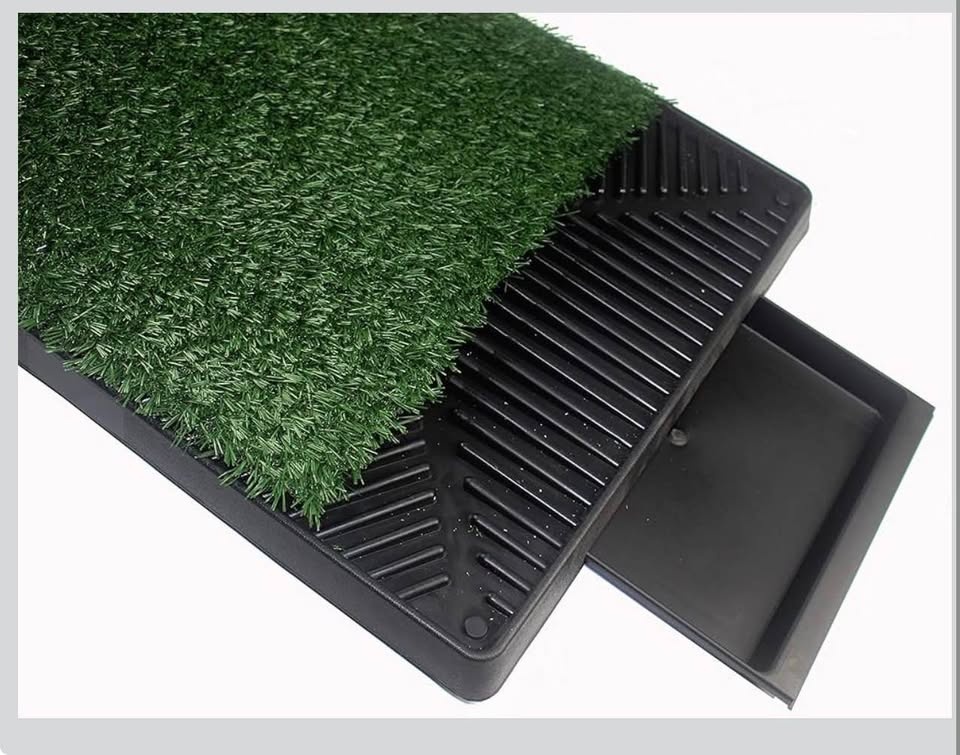 Portable Indoor/Outdoor Dog Potty Patch - photo 3