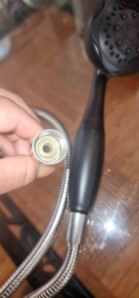 Handheld Shower Head with Flexible Metal Hose