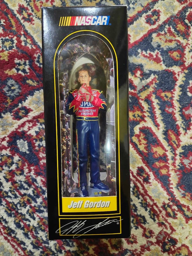 Jeff Gordon Mini Statue Collectibles Signature Series 2