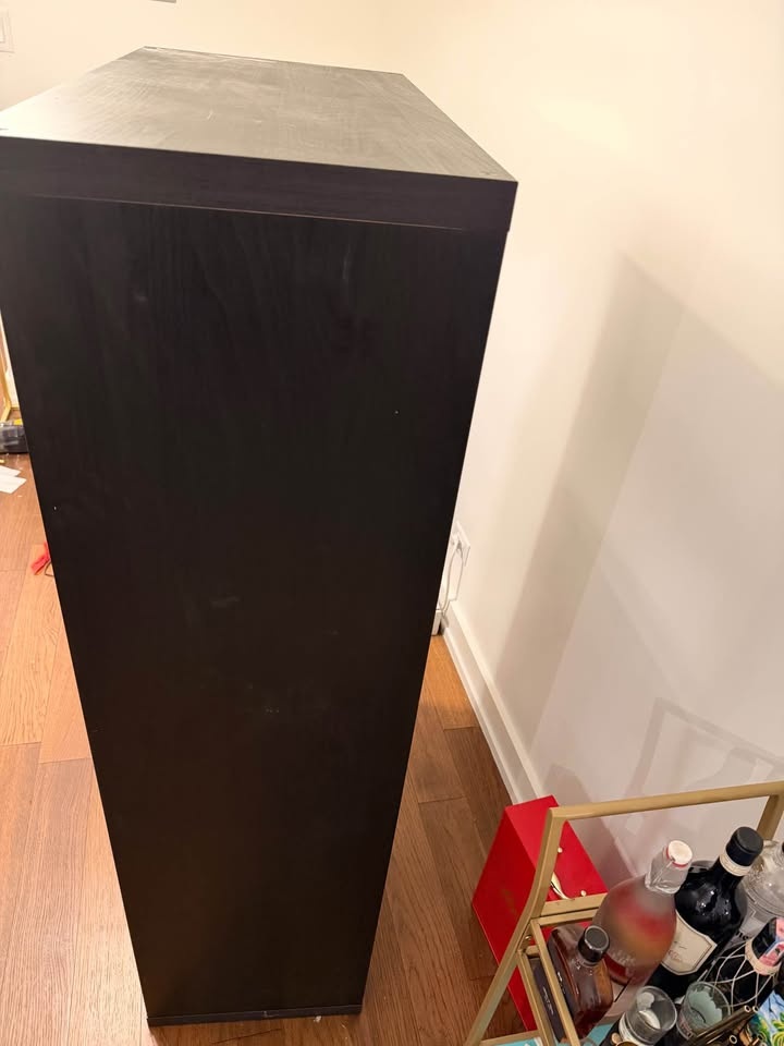 IKEA KALLAX shelf unit (2x4) - photo 2