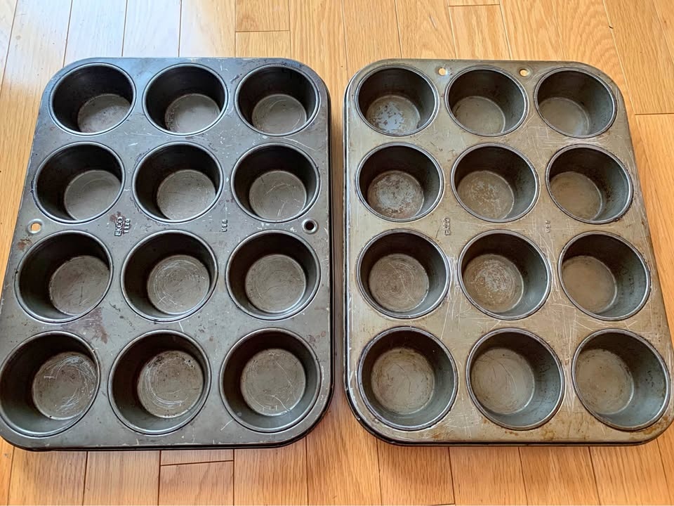 Muffin Pans -Both Pans $5