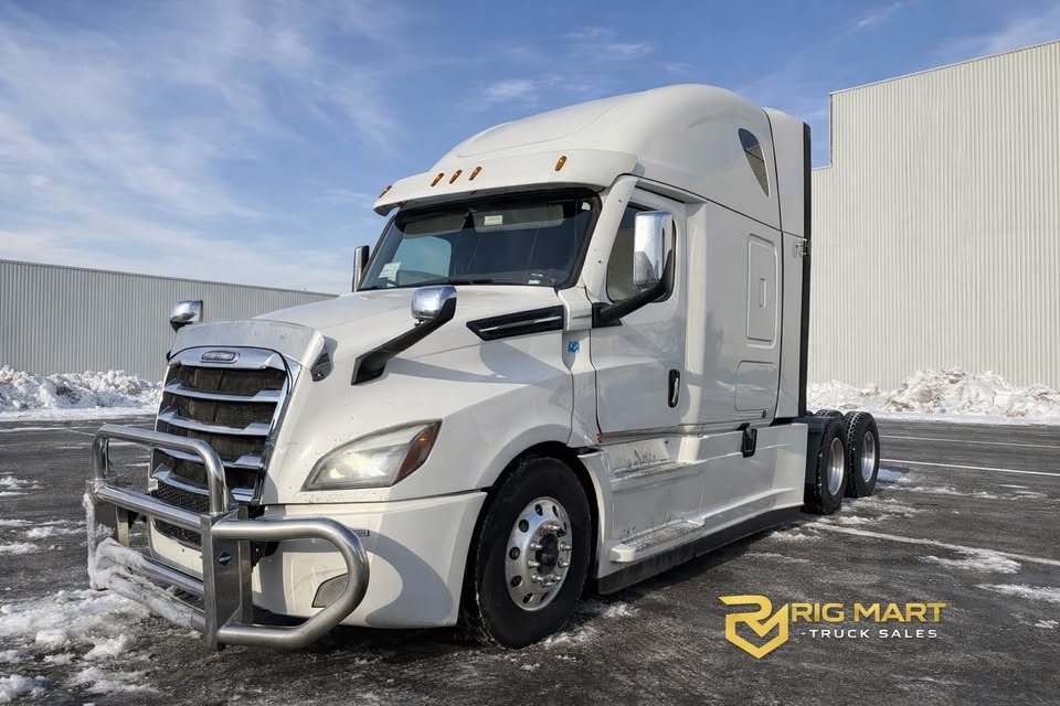 2021 Freightliner Cascadia - Owner Operated | Highway Spec - photo 3