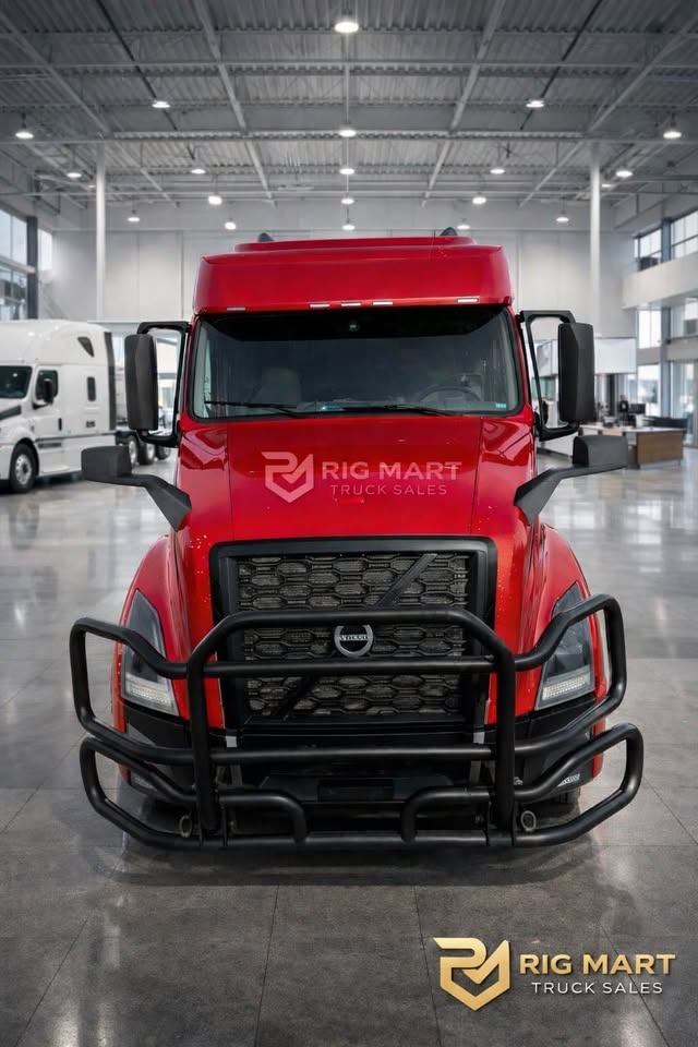 2022 Volvo 740 - Heavy Spec Truck - photo 2