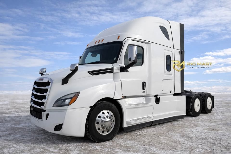 2023 Freightliner Cascadia - photo 3