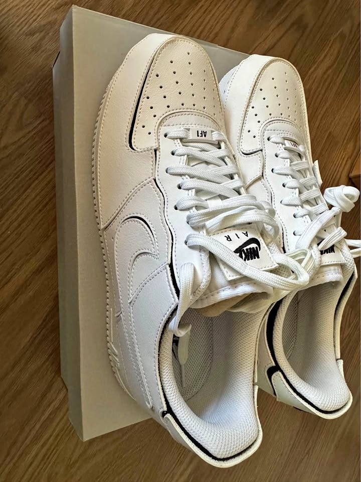AF1 Cosmic Clay
