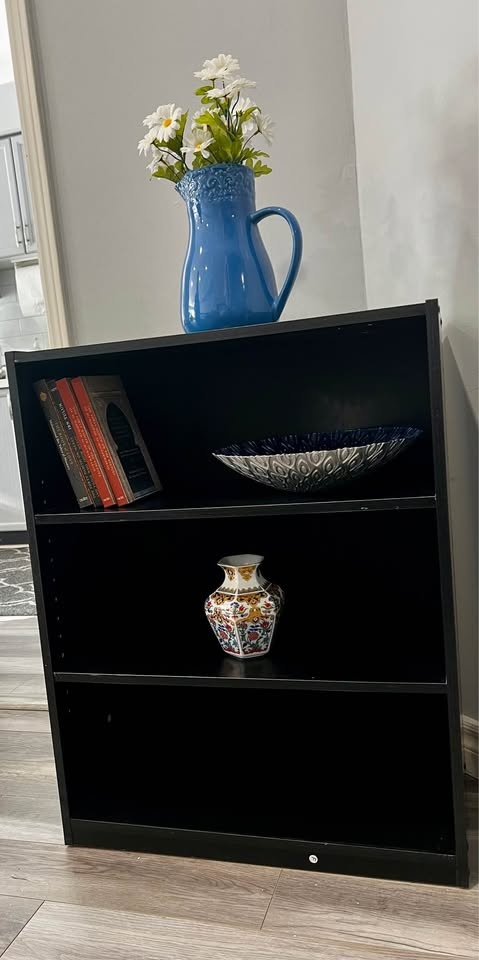 3 Shelf Bookcase - photo 3
