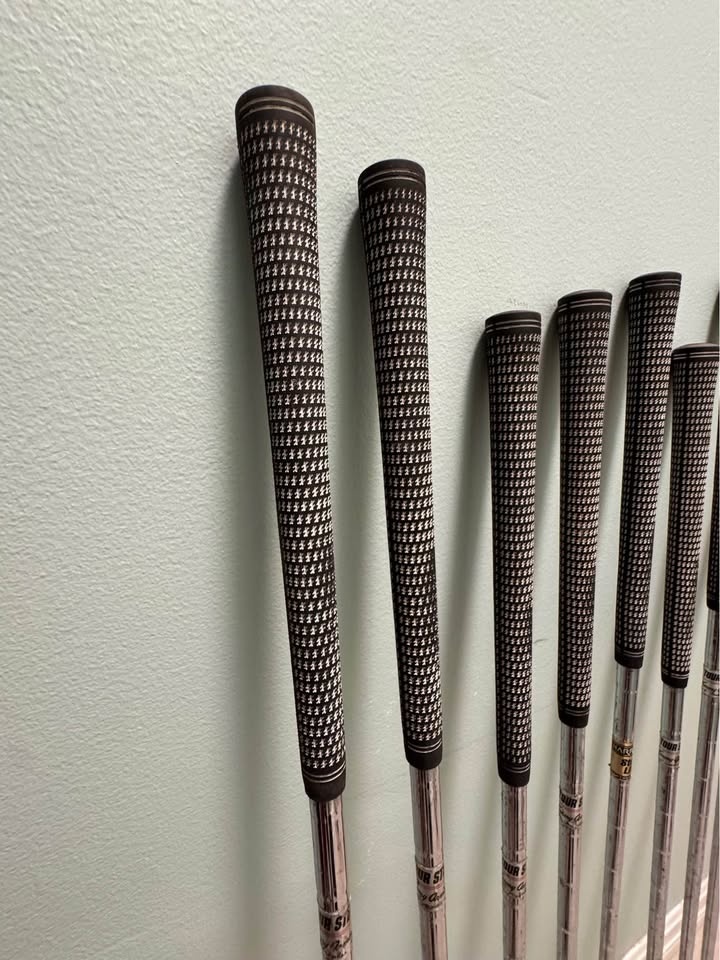 Golf Set: 3-P Iron + 58 Deg Wedge + Bag - Right Handed - photo 5