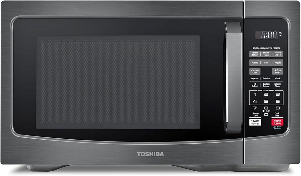 Toshiba Compact Countertop Microwave – Like New