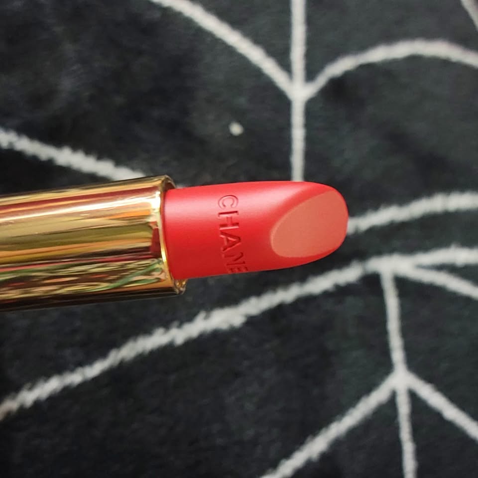 Chanel Red lipstick - photo 4
