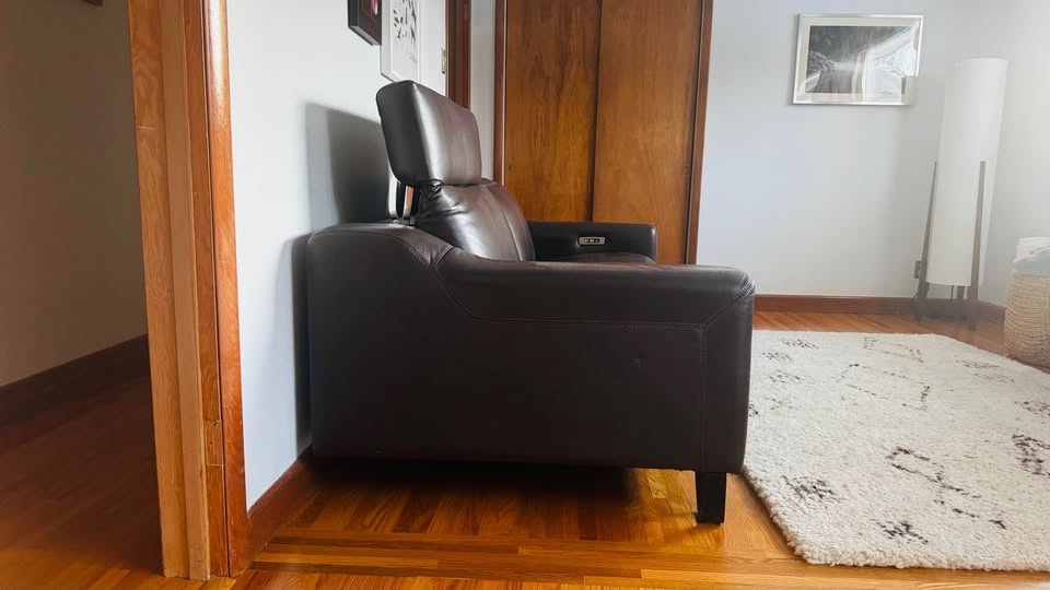 Palliser Tabor Leather Sofa with Wide Recliners - photo 5