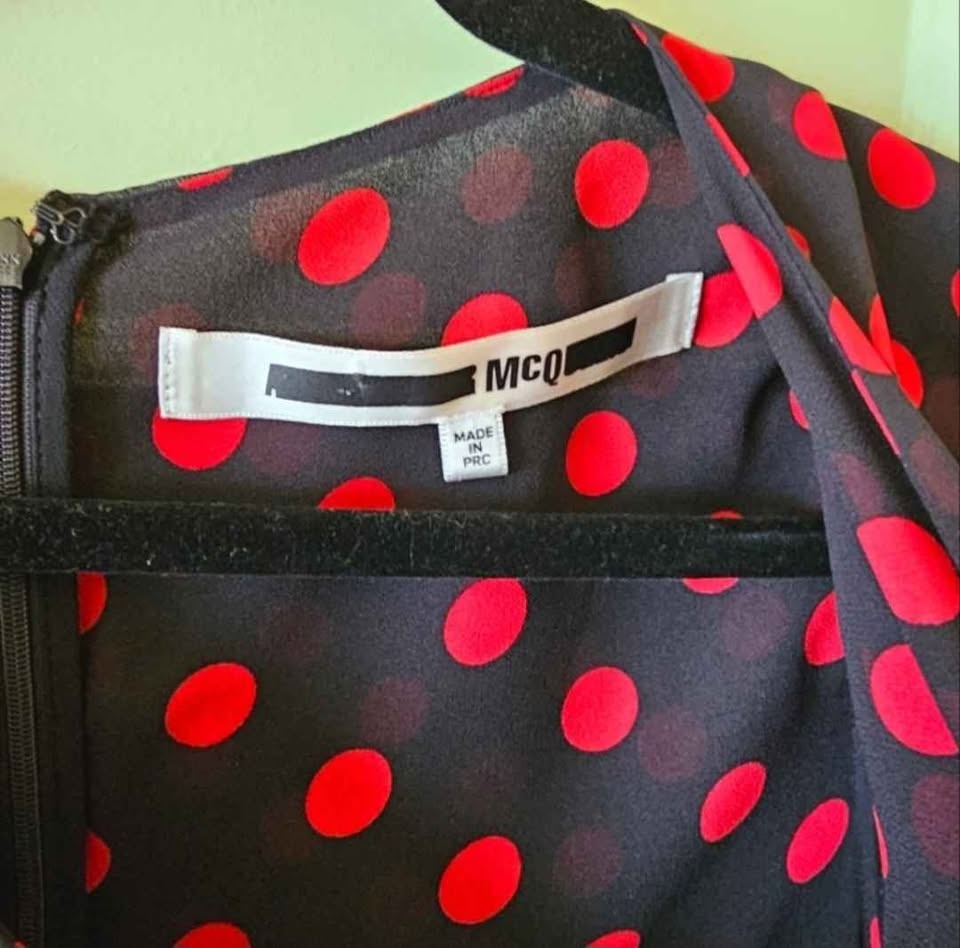 McQ Alexander McQueen Black Red Polka Dot Chiffon Mini Dress - photo 4