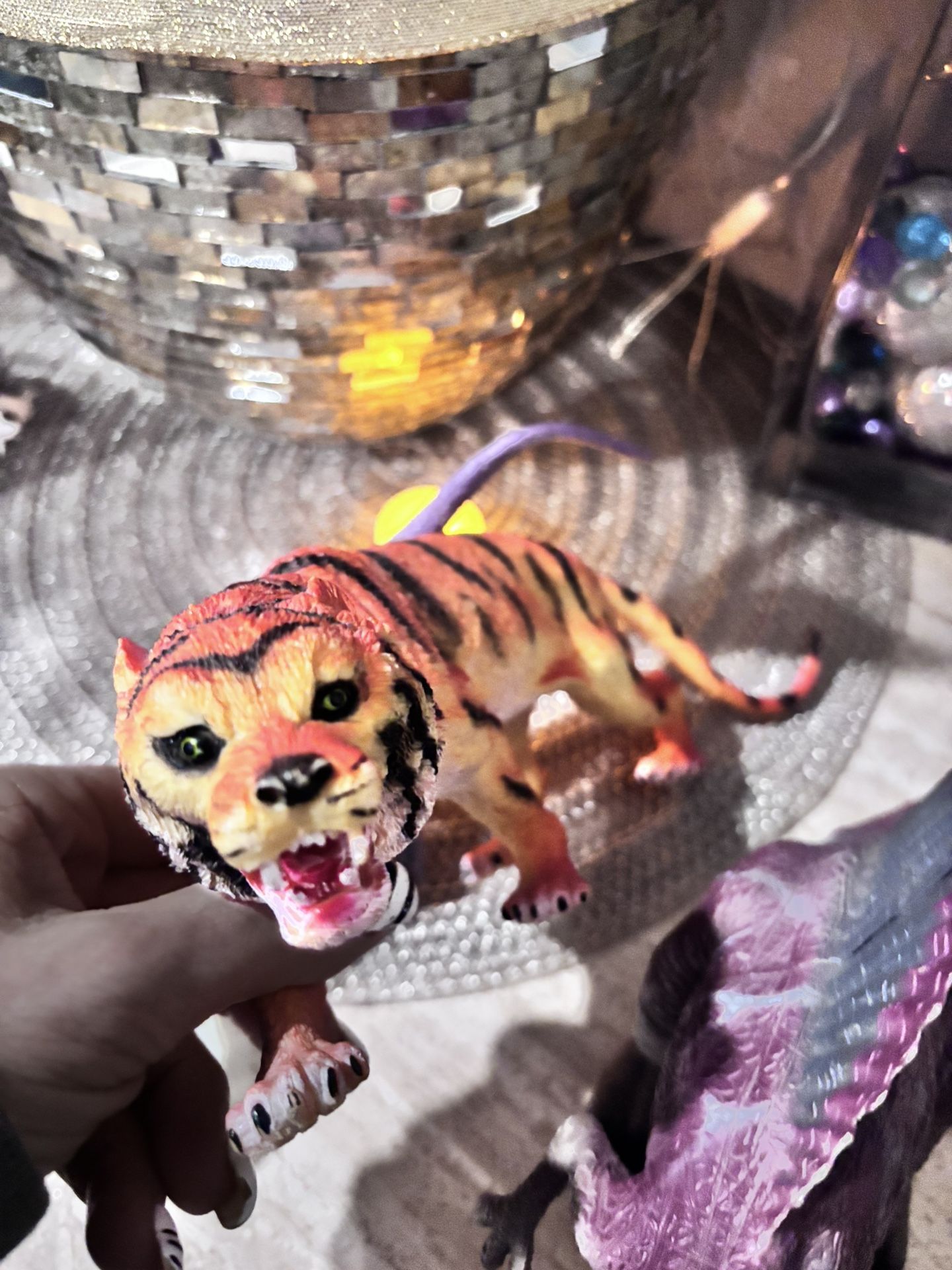 Realistic Toy Animal & Dinosaur Figurines – Tiger & Dinosaur Tri - photo 5