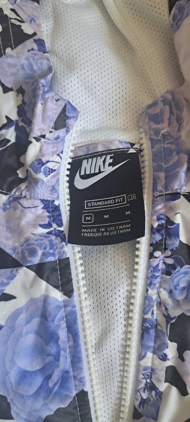 Nike Girls Jacket - White Floral Hood - Size M - photo 2