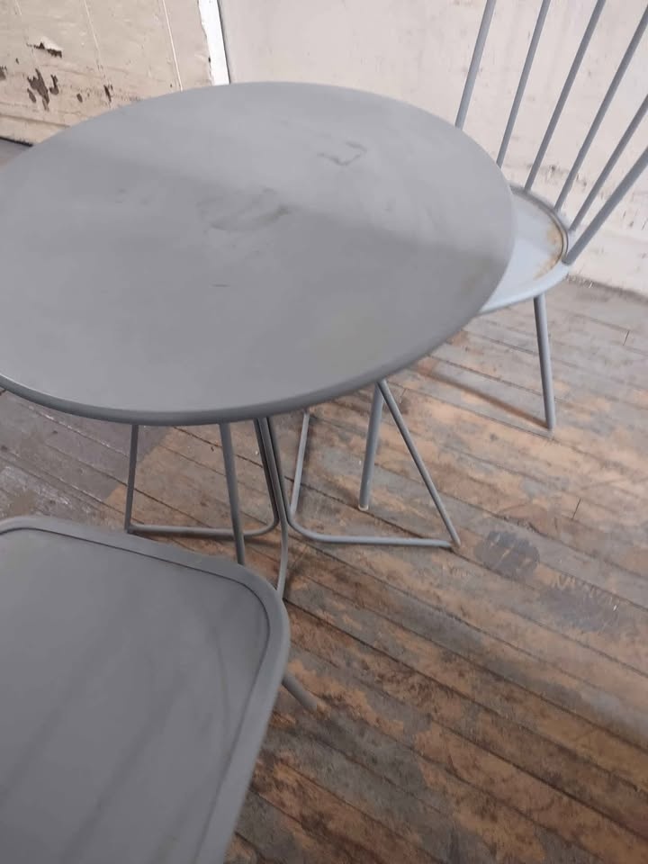 2 Metal Chair and Table Outdoor Set - photo 3