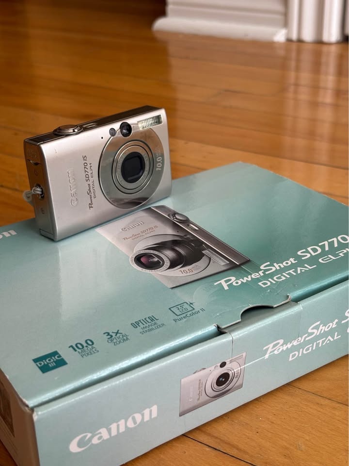 Canon PowerShot SD770 IS Digital ELPH Camera - photo 4