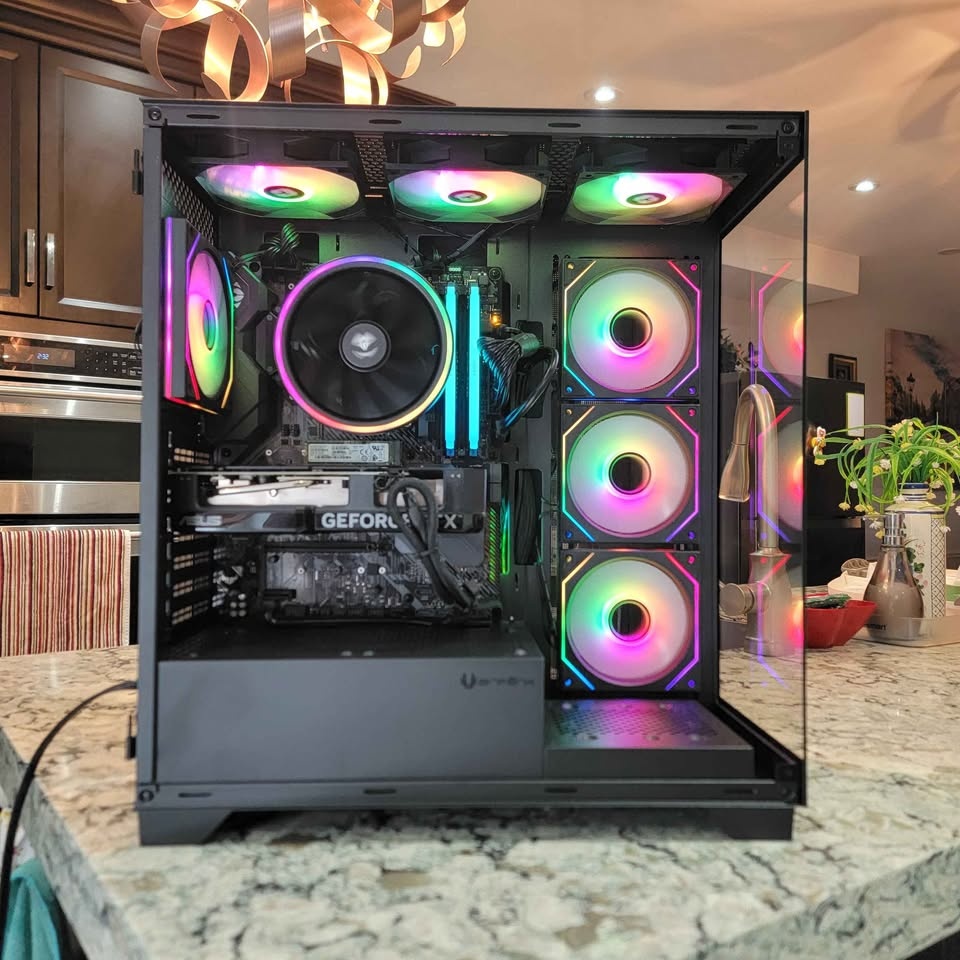 Custom Gaming PC - Ryzen 7 5700x / RTX 4060 / 16GB RGB RAM - photo 2