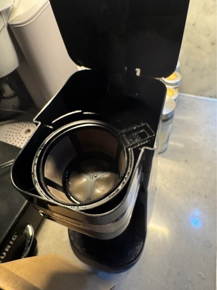 ☕ Elite Gourmet Single-Serve Coffee Maker – $10 (FIRM) - photo 4