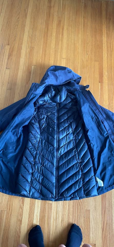 Patagonia 3 in 1 Parka Size Medium Dark Blue - photo 2