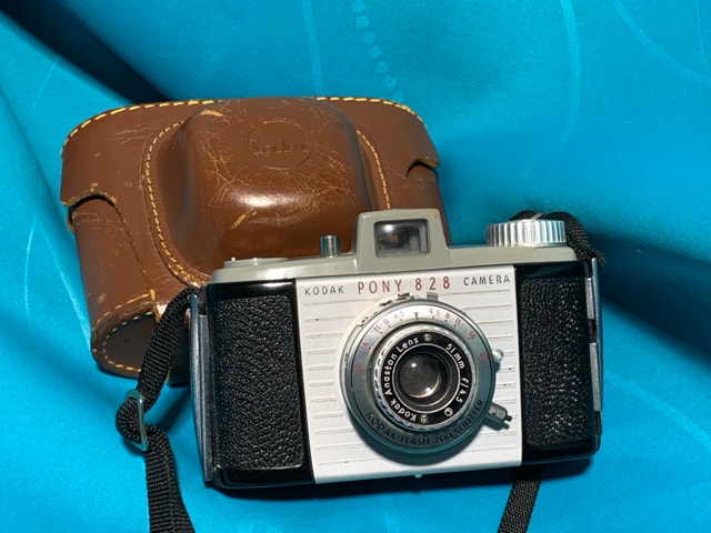 Vintage Kodak Pony 828 Camera with Original Leather Case 🏆