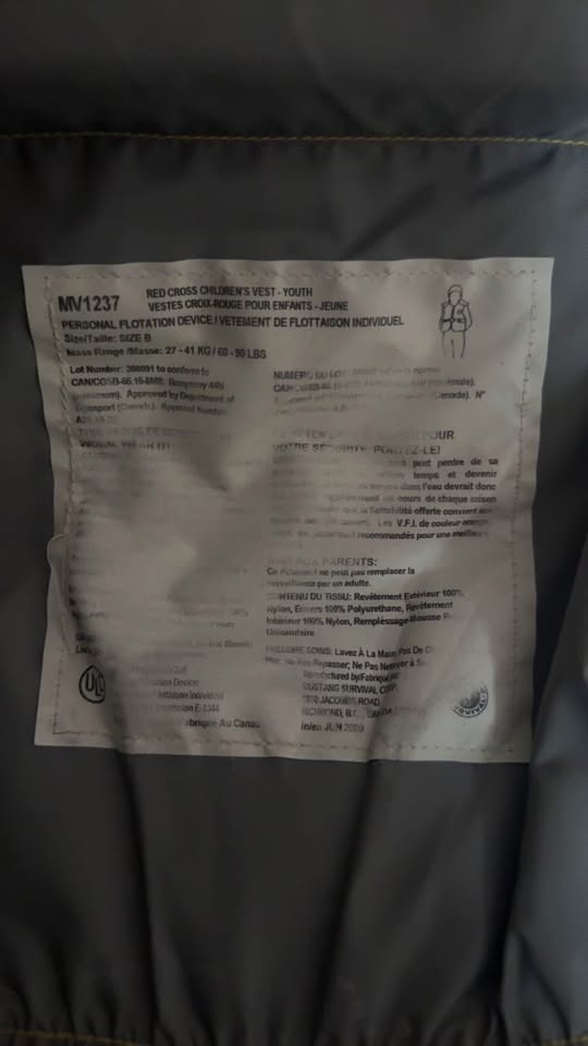 Canadian Red Cross Youth Life Jacket - photo 2
