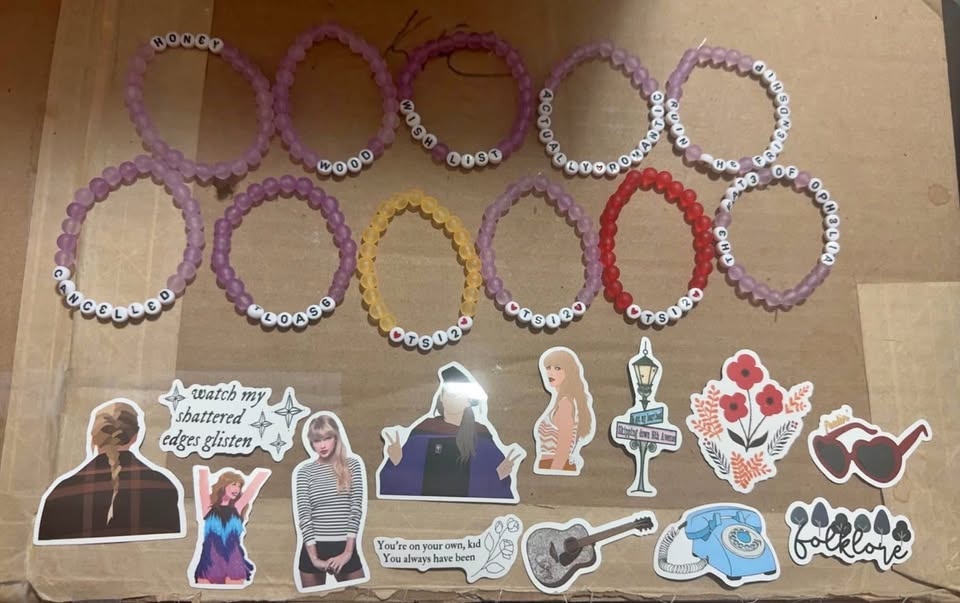 Taylor Swift The Life Of A Showgirl Bracelet & Sticker Bundle