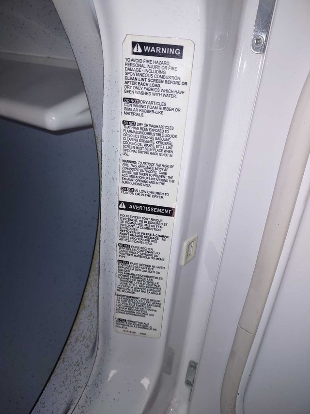 FRIGIDAIRE GALLERY COMMERCIAL HEAVY DUTY DRYER - photo 3