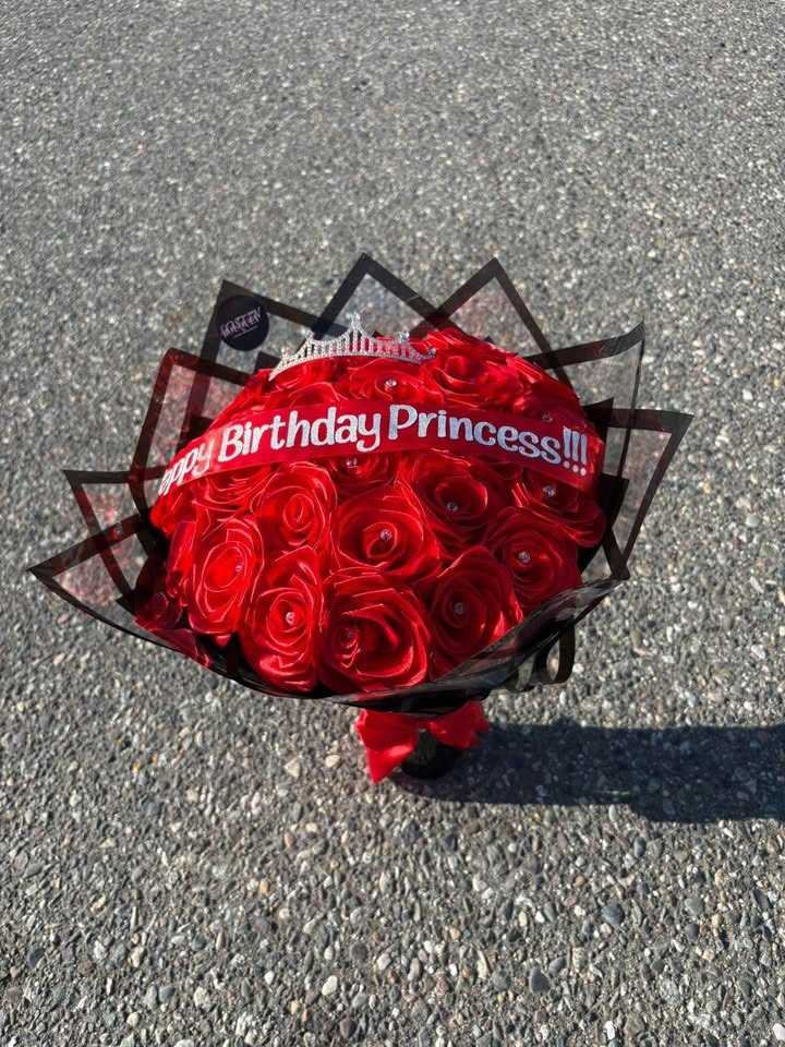 26 Count Eternal Rose Bouquet - photo 2
